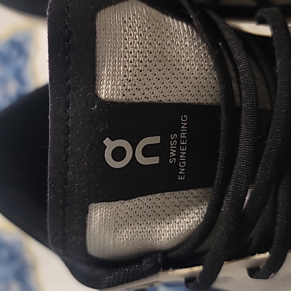Shoes - Picture 2 of 6